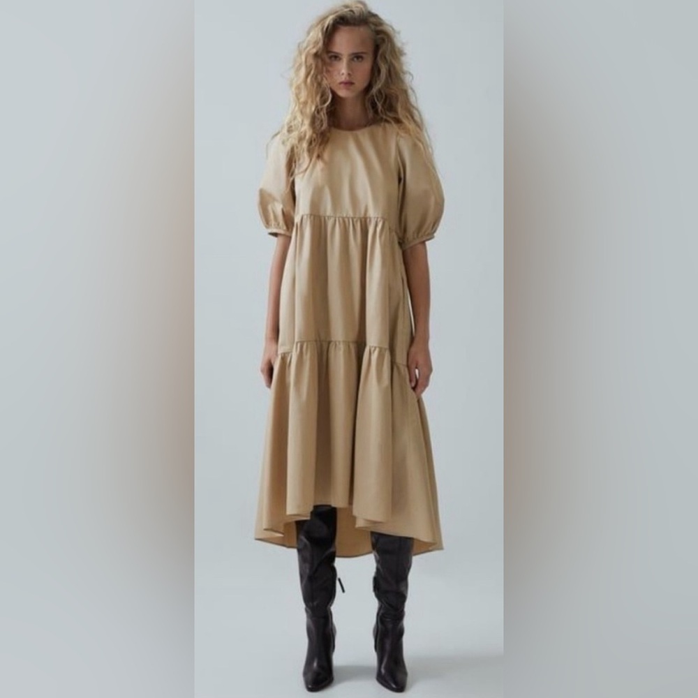 ZARA- Tan Cream Khaki High Low Tiered Poplin
Puff Sleeve Maxi Dress